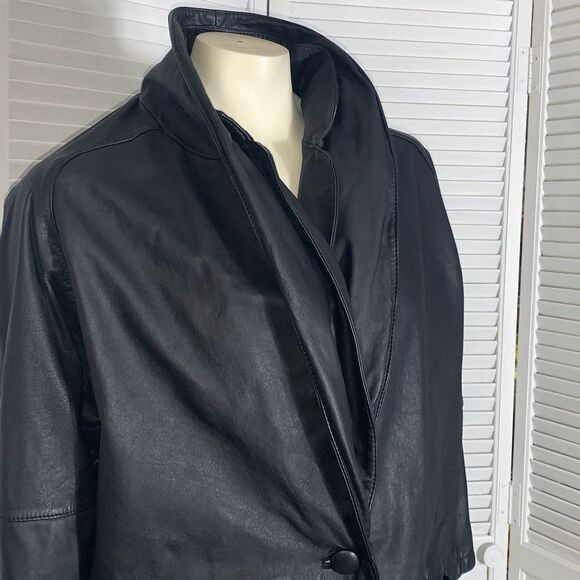 Vintage Wilson’s Black Leather Coat Size Large - Picture 12 of 15